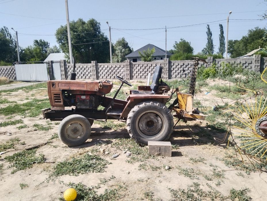 20аттық трактор сатылады жағдайы жақсы