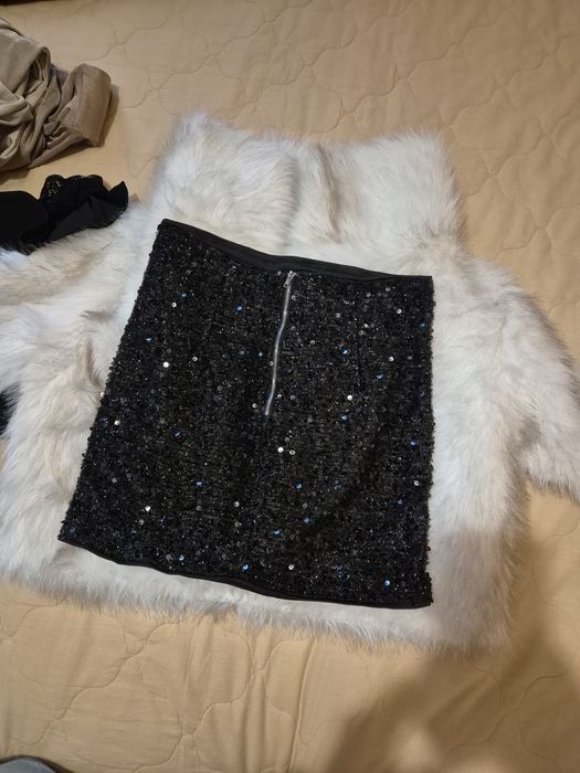 Къси поли в черно