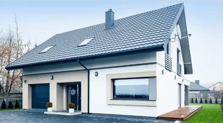 Vand case pe structura metalica