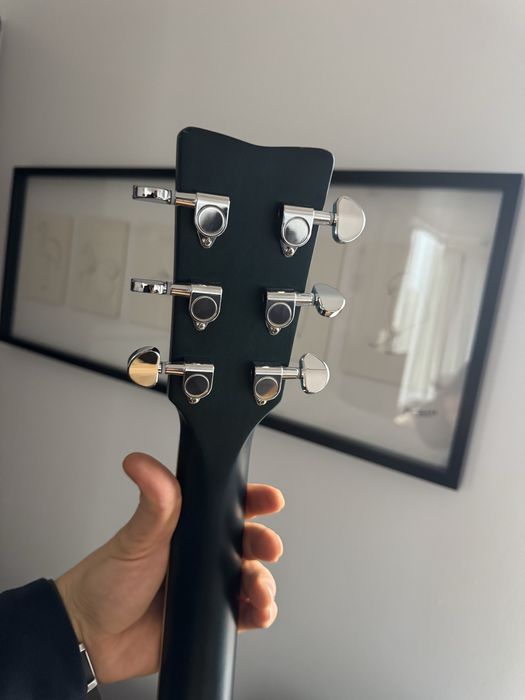 Аккустическая гитара Yamaha fg820