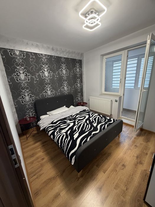 Apartament cu 3 camere