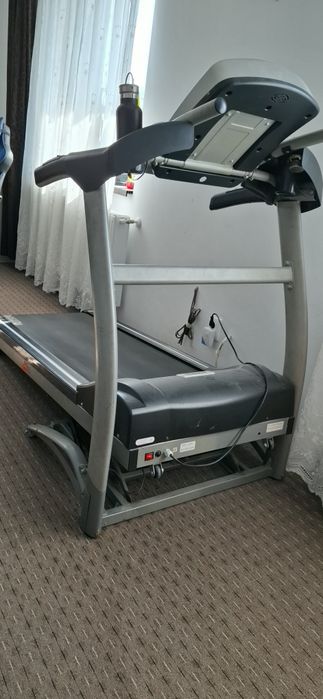 Banda alergat profesionala