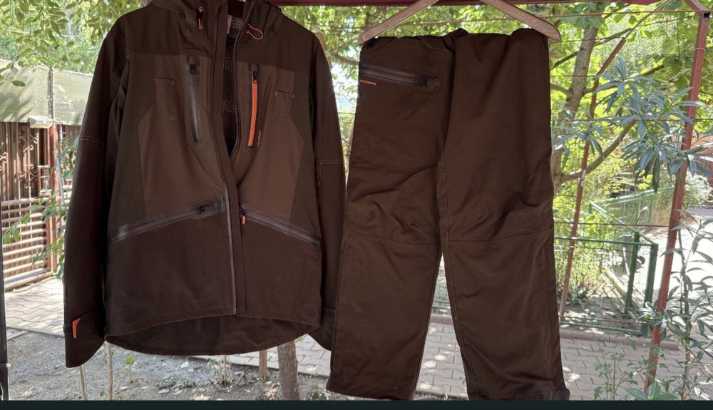 Vand costum vanatoare impermeabil Dechathlon