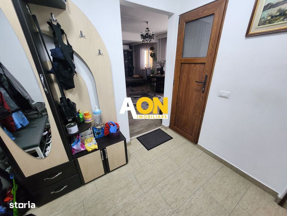 Apartament cu scara interioara, 4 camere, zona OMV Cetate