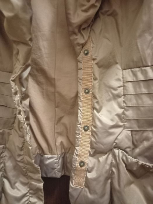 Продам куртку самый сезон
