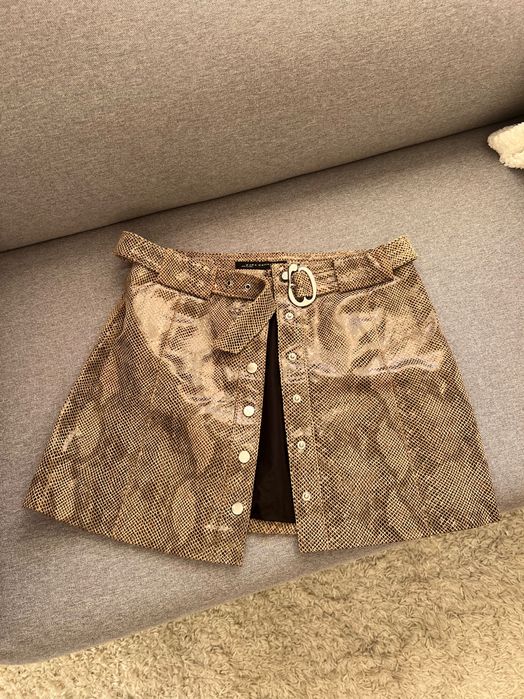 Пола Zara размер М