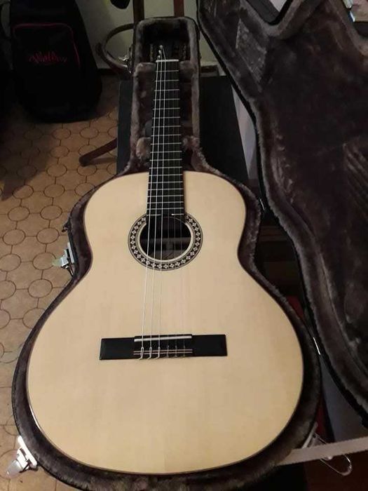 Китара Kremona Romida RD-S