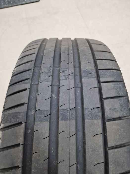 Vand set de 4 anvelope Brdgestine 2x 265/45zr20  2x295/40zr20
