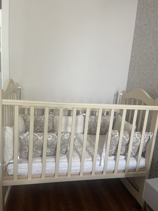 Манеж детский в отличном состоянии