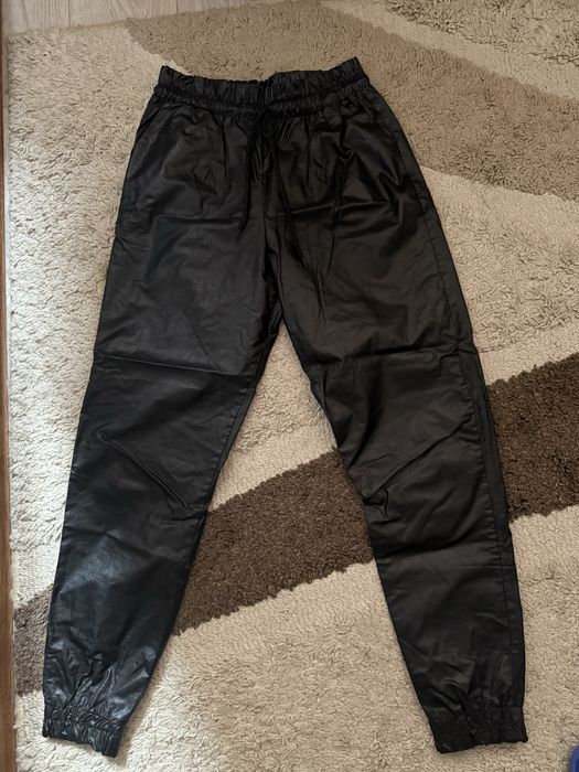 кожаные штаны,  шорты, боди кофта,