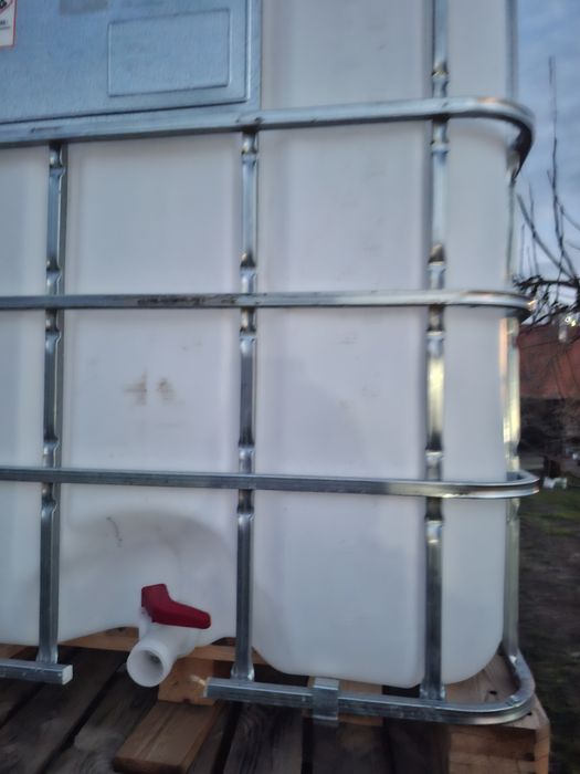 Бидон със рамка за поливане