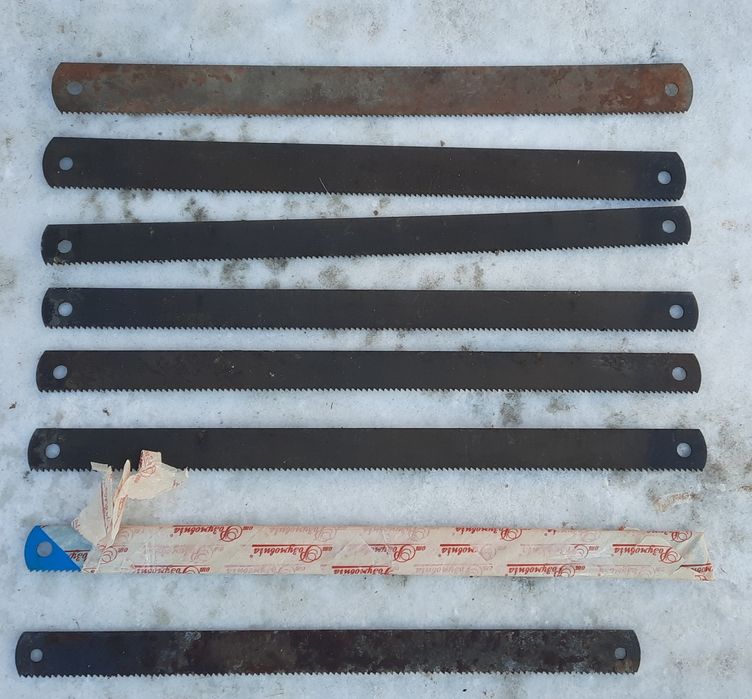 Насос шестеренчатый Г 11-11А .