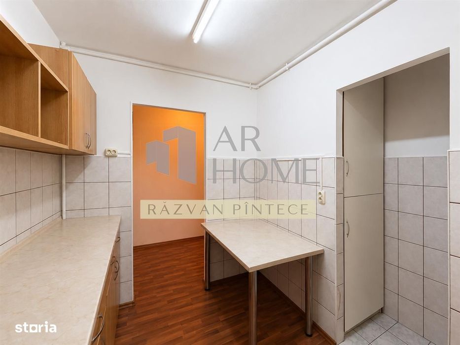 Apartament 2 camere, semidecomandat, zona Nord, Ploiesti