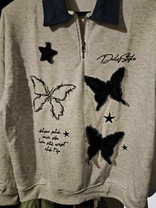 Продам свитшот ,трикотаж с джинсой