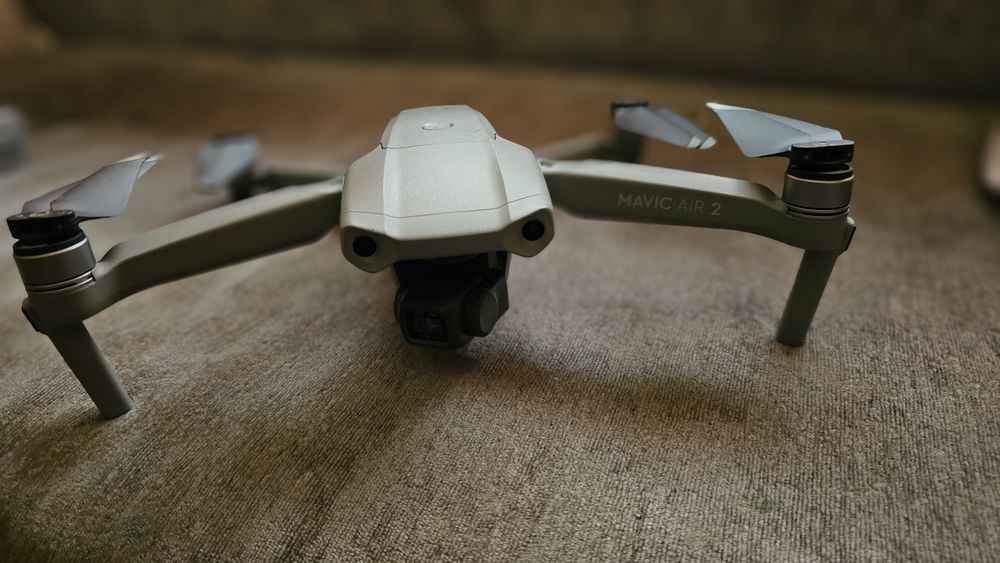 Vand drona DJI Mavic Air2