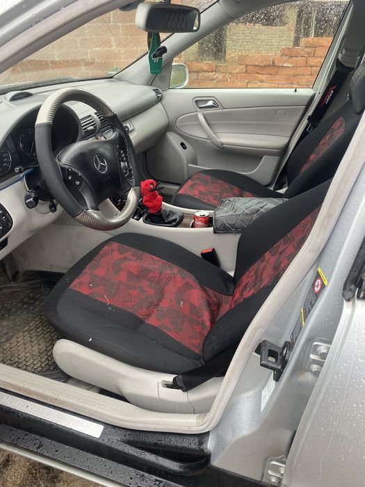 Продава се Mercedes benz c220 CDI