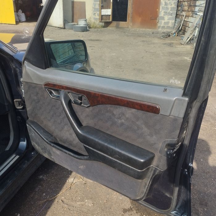 Дверные карты Мерседес