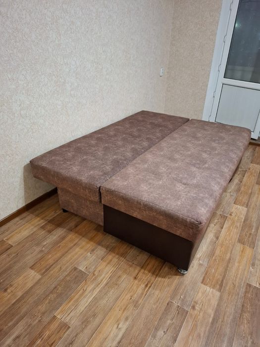 Диван тахта в хорошем состоянии