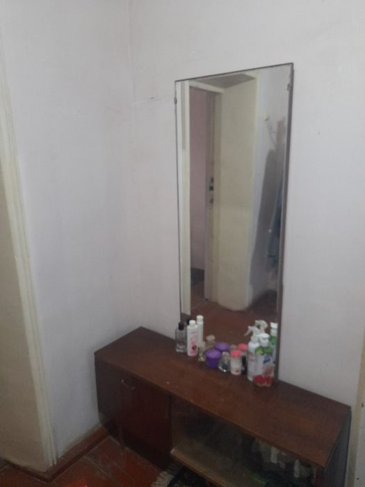 Мебел сотилади Гулистон