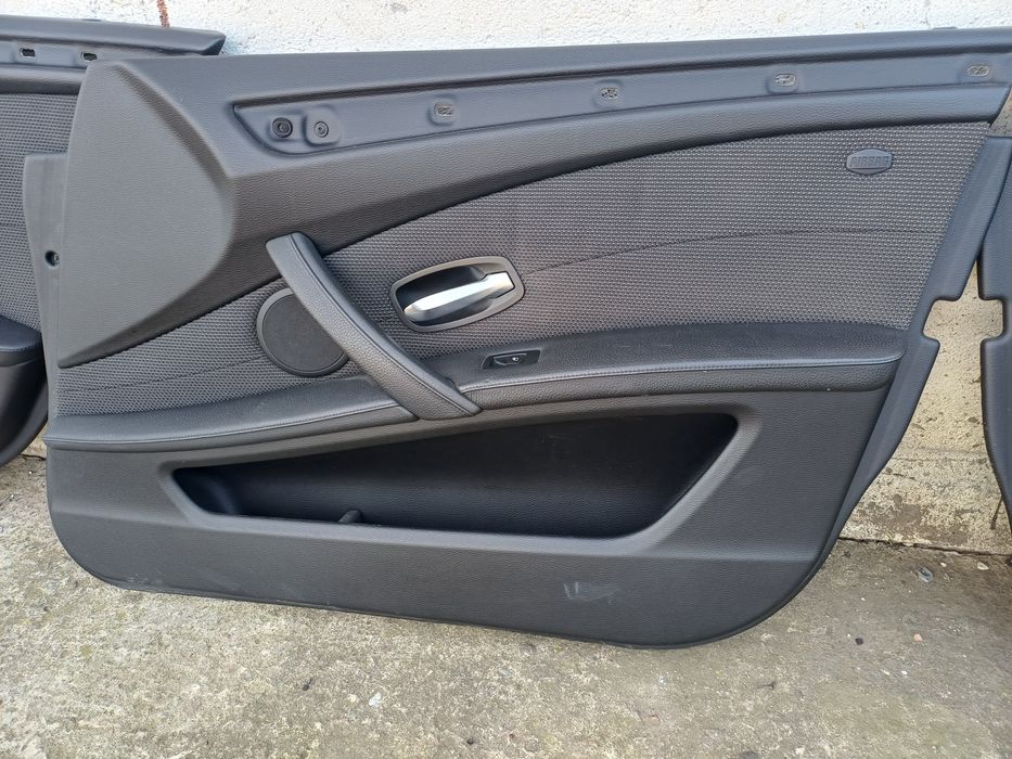 Fete usi facelift bmw e61 e60