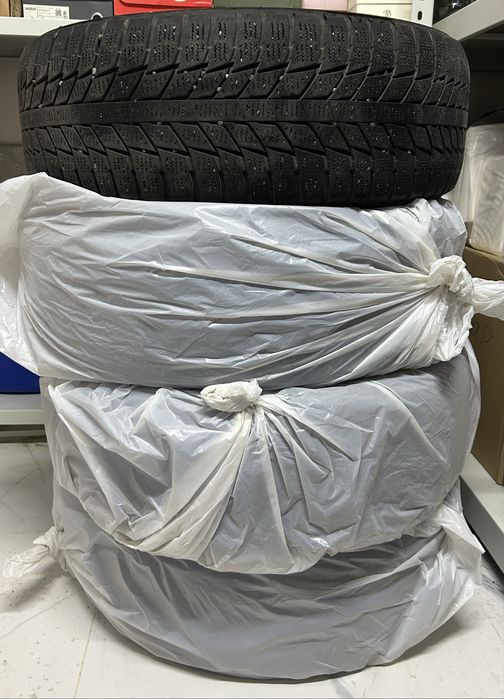Зимние шины 215/60 R16 — 4 шт.