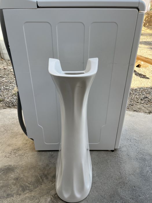 Раковина Colombo со стойкой