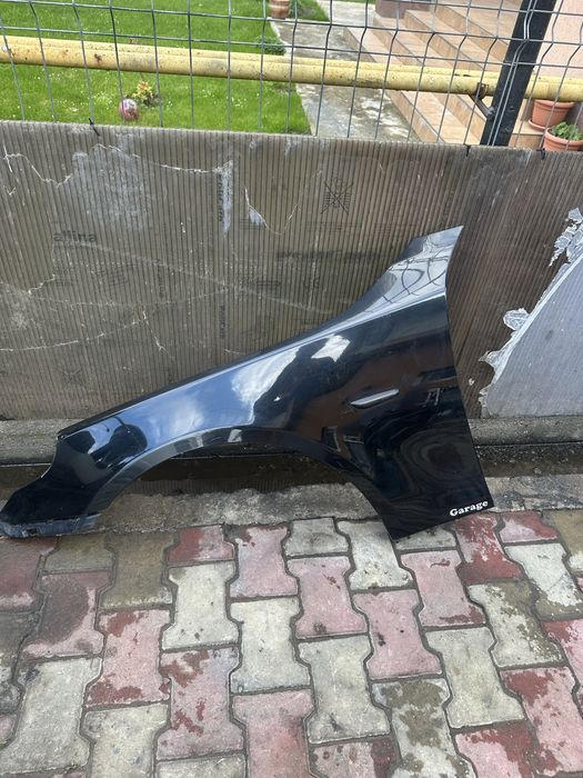 Aripa stanga fata BMW Seria 5 E60 E61 520d 525d 530d