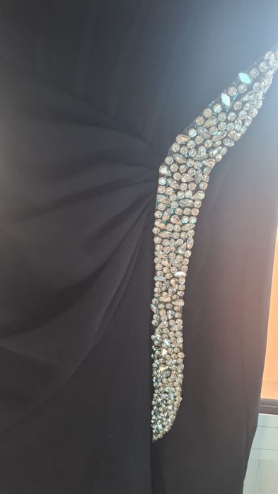 Официална дълга черна  рокля с камъни M