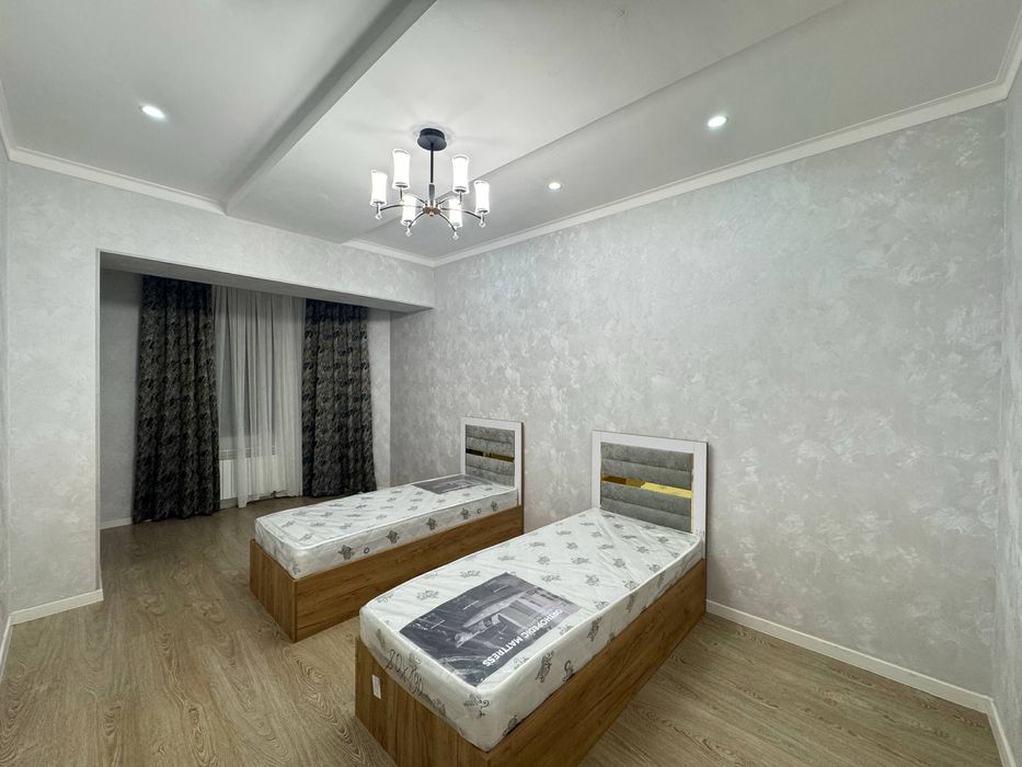 Продается 3 ком. Квартира в Вокзале площадью 91 кв.м.