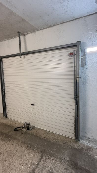 Гаражна врата пролетна, с механизъм