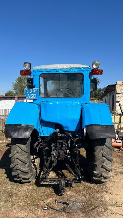 Продам Трактор срочно