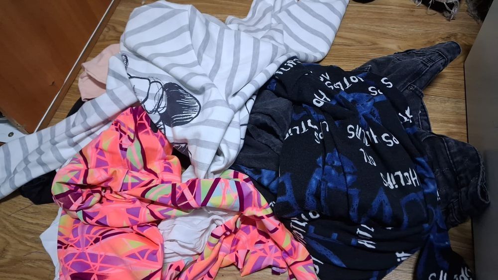 Donez haine de damă