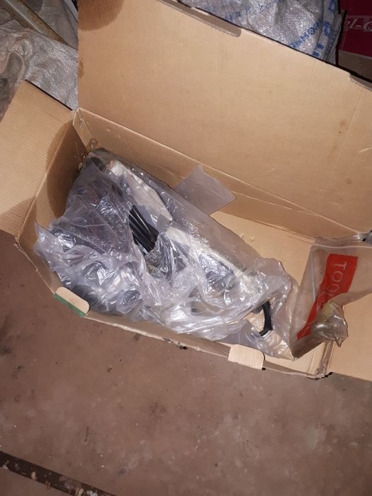 Пила электрическая Кедр.