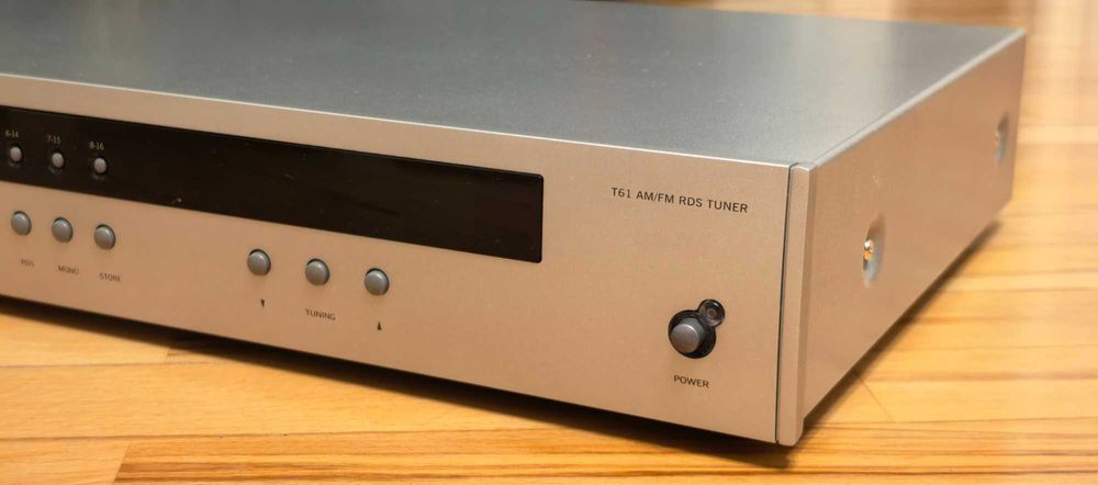 Тюнер ARCAM T61 Am/Fm
