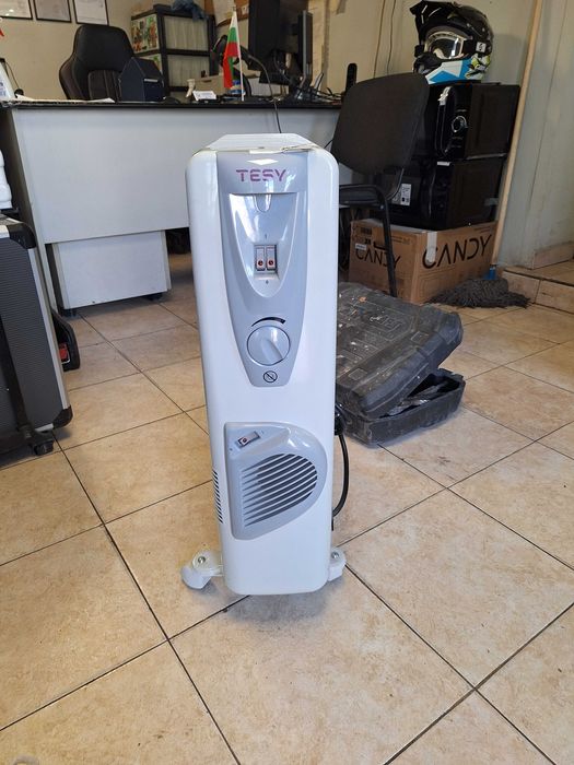 Маслен радиатор Tesy CB2512