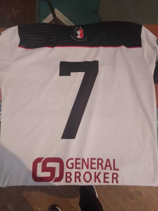 Фланелка на Локомотив Пловдив