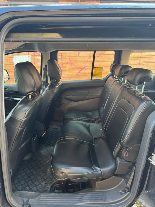 Vând Ford tourneo connect 1.5d automat 2019 Euro6