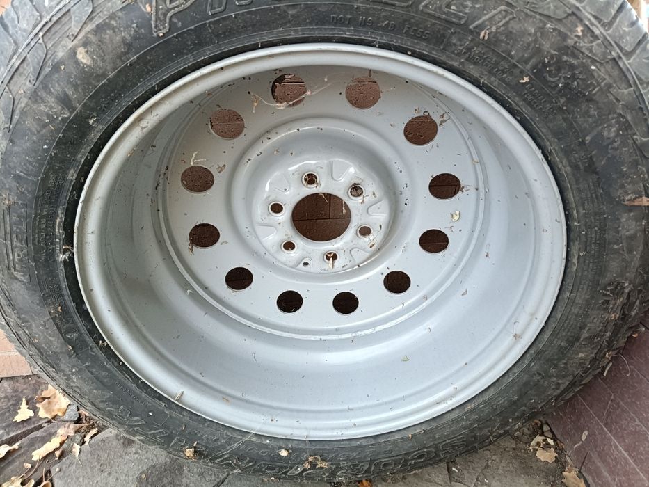 Резина с резиной 275/55/R20