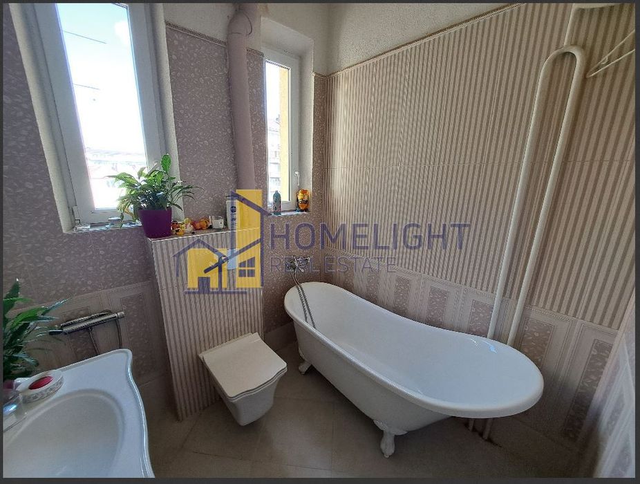 Продава се Тристаен апартамент в София, Център - 120 кв.м за 4000 €/кв.м - Снимка #5