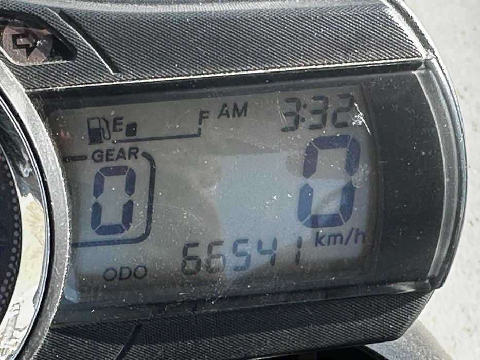 Suzuki GSF650 2013