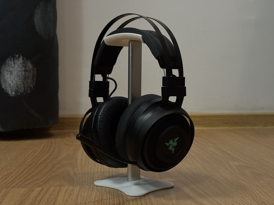 Casti Razer Nari - Ultimate Wireless
