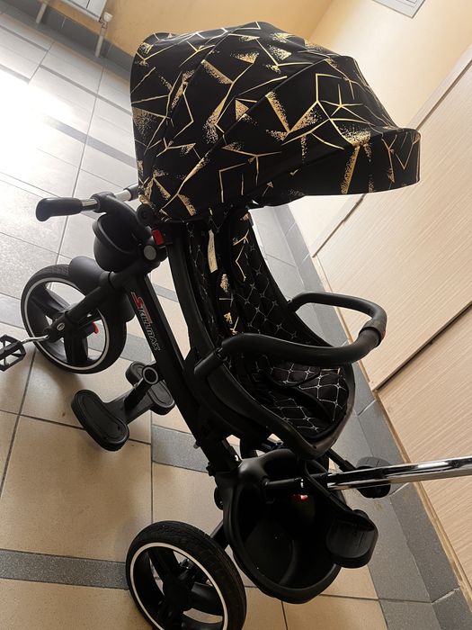 Трехколесный велосипед для детей