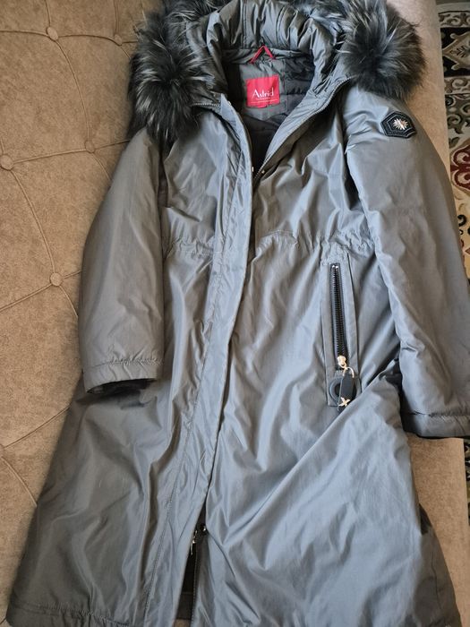 Куртки и пуховики 46-48 р.