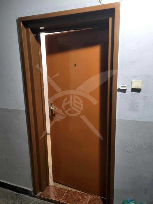 Продава се Двустаен апартамент в Пловдив, Тракия - 48 кв.м за 1563 €/кв.м - Снимка #2