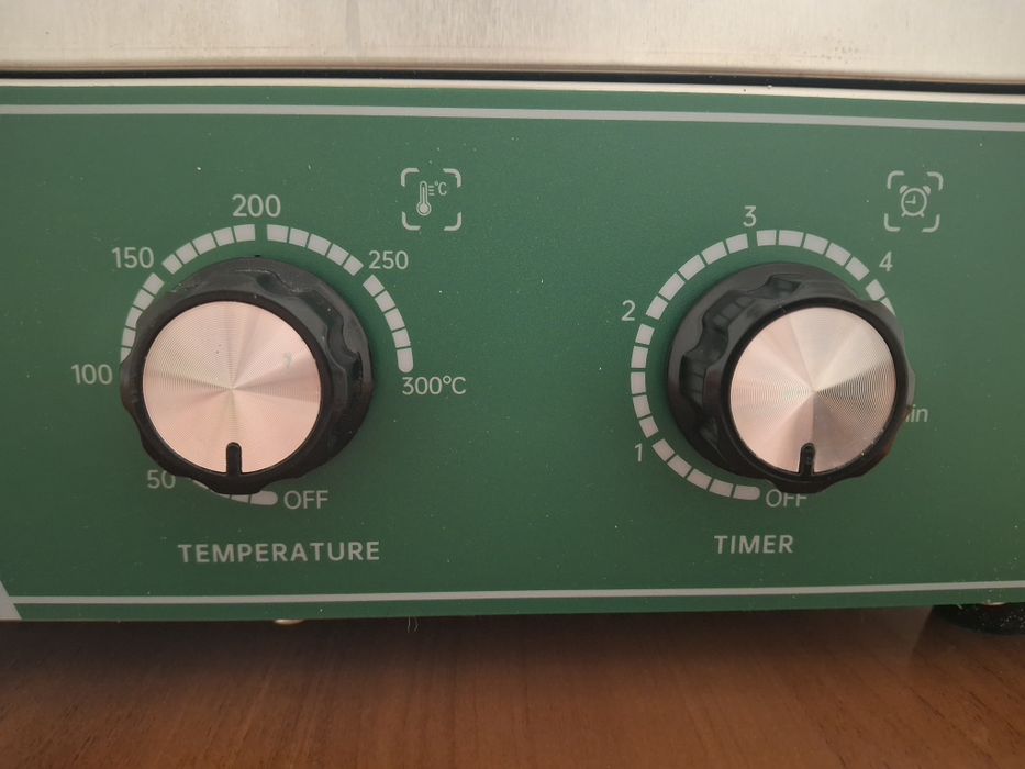 Продам орешницу в упаковке новая