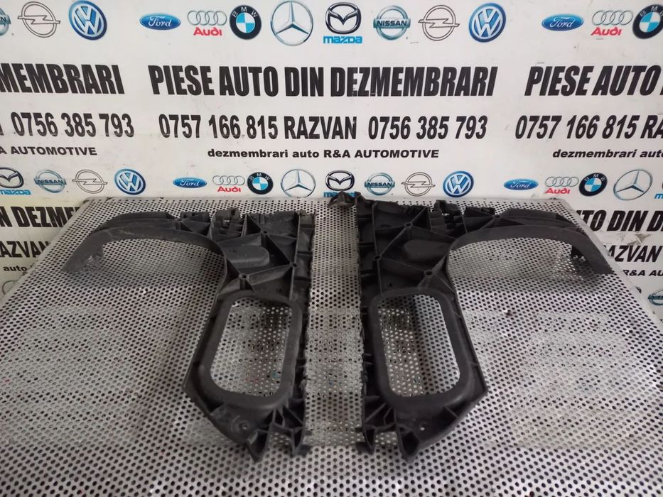 Suport Lateral Bara Spate Audi Q7 4L An 2006-2007-2008-2009-2010-2011-2012 - Dezmembrari Arad