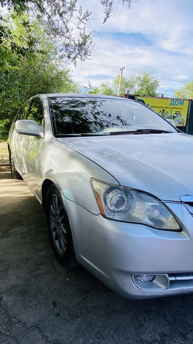 Тайота Авалон 2005