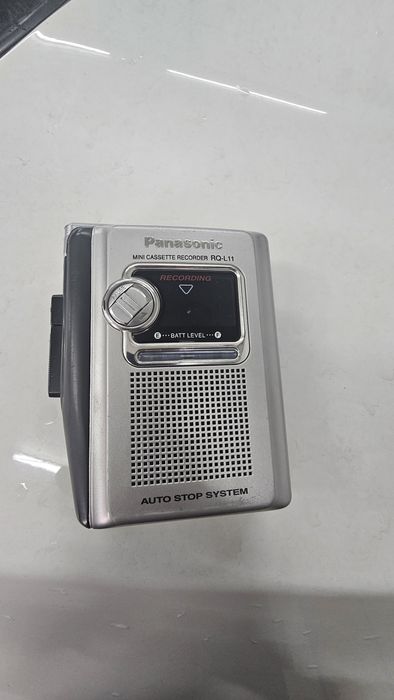 Магнитофон миниплейер Panasonic