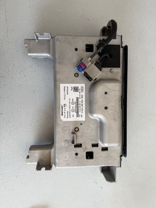 Ecran central MMI Q7 4M 4MO857273A