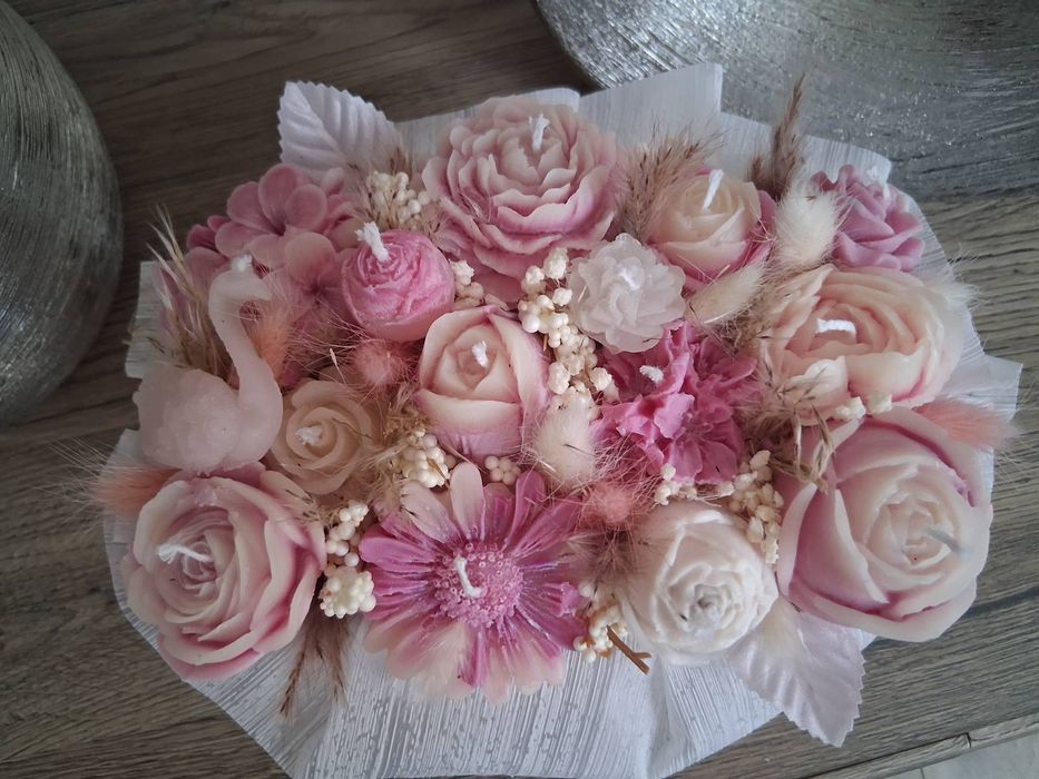 Вечен букет от ароматни свещи